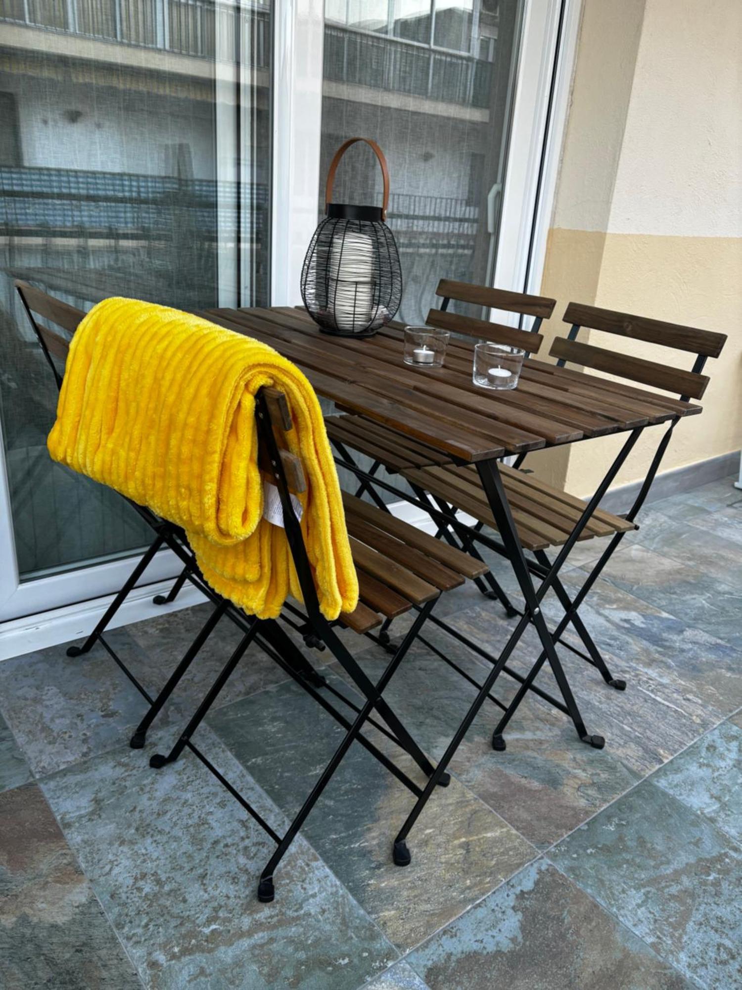 Piso Rita Apartamento Roses Exterior foto